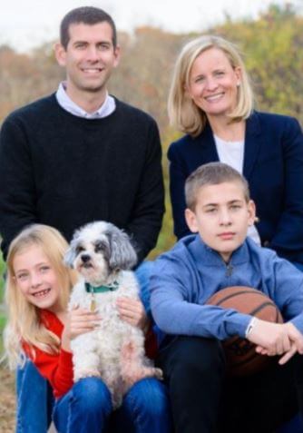 Kinsley Stevens with her parents Brad Stevens and Tracy Wilhelmy and brother.
